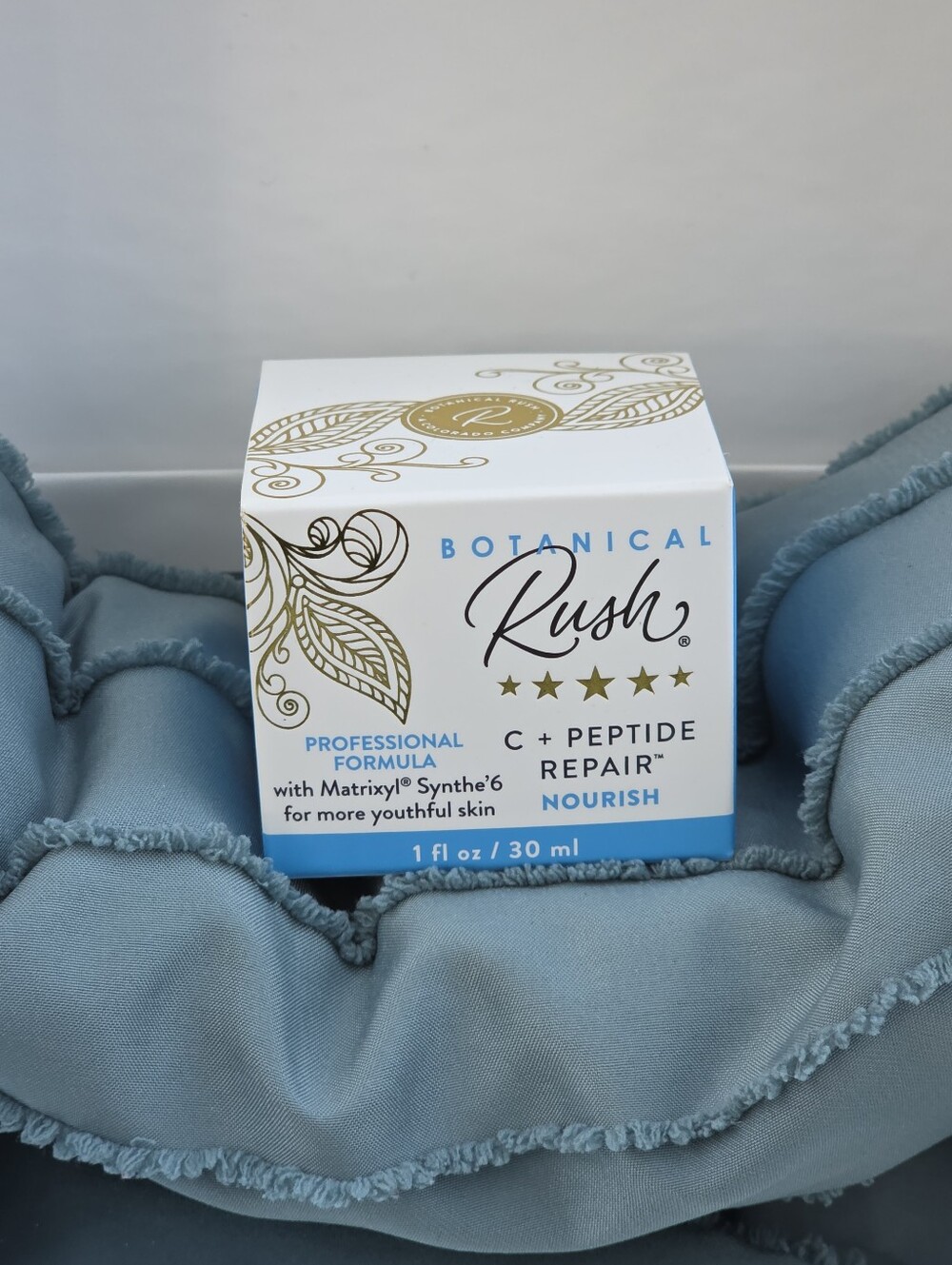 Botanical Rush C + Peptide Repair Nourish Cream - White/Blue